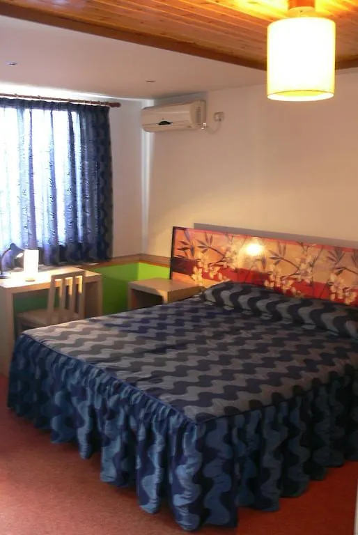 Seven Hotel Tirana 3*,  Albania